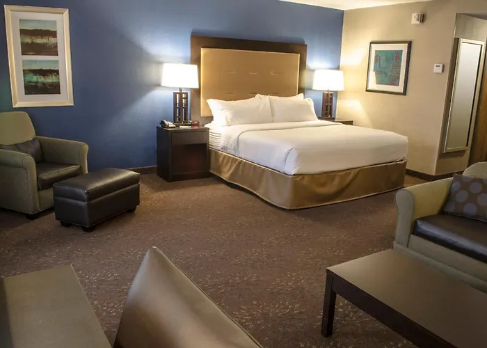 By Ihg Hotel Fargo