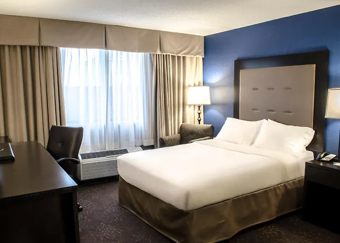 By Ihg