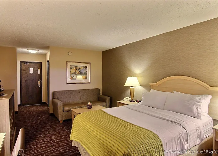 Hotel By Ihg Fargo
