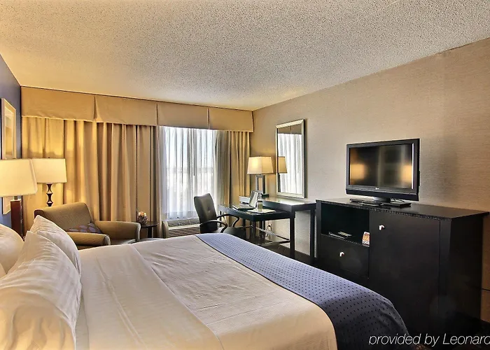 By Ihg
